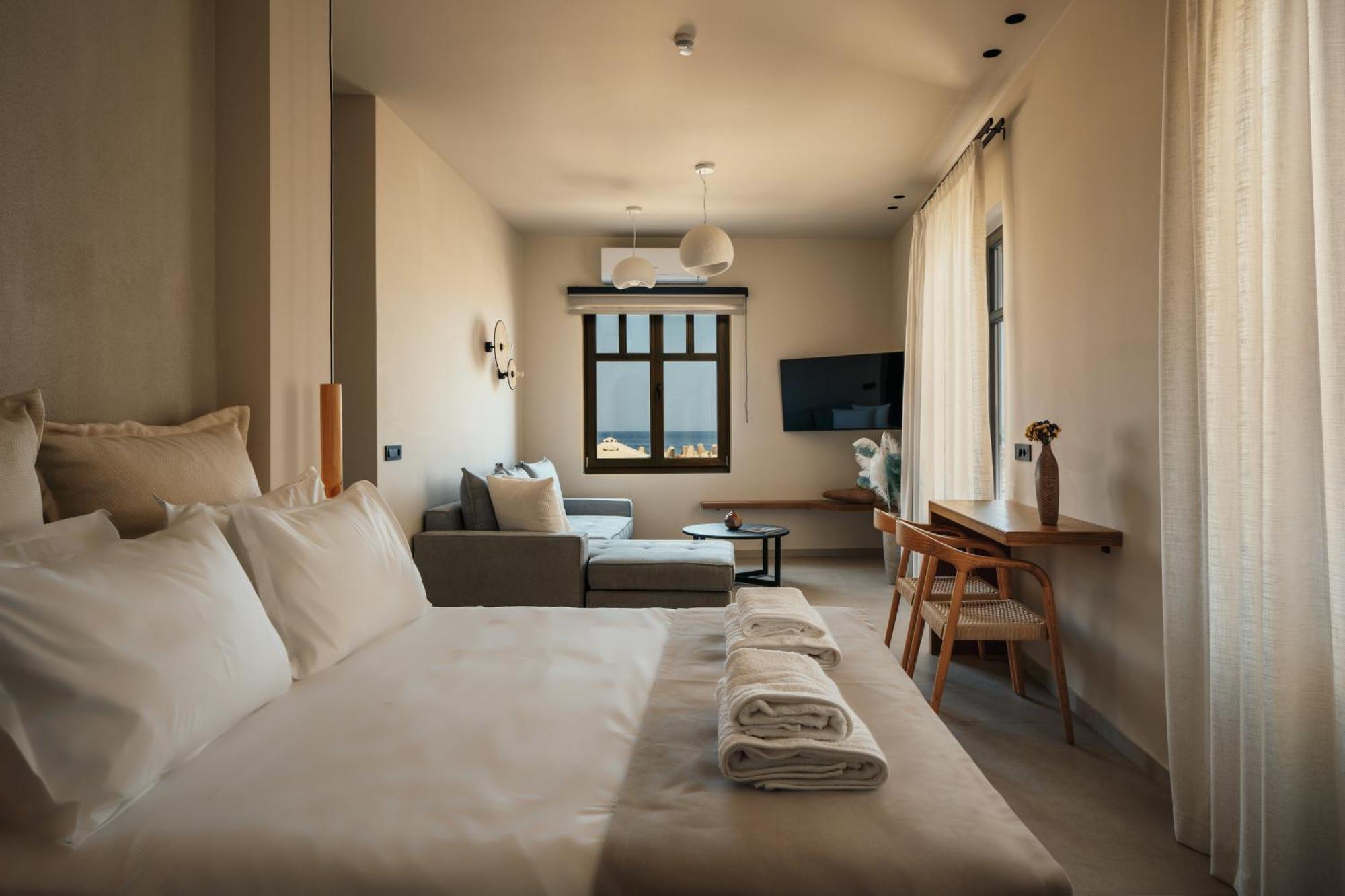 Rettimo Suites, Experience Luxury In The Heart Of Rethymno Εξωτερικό φωτογραφία