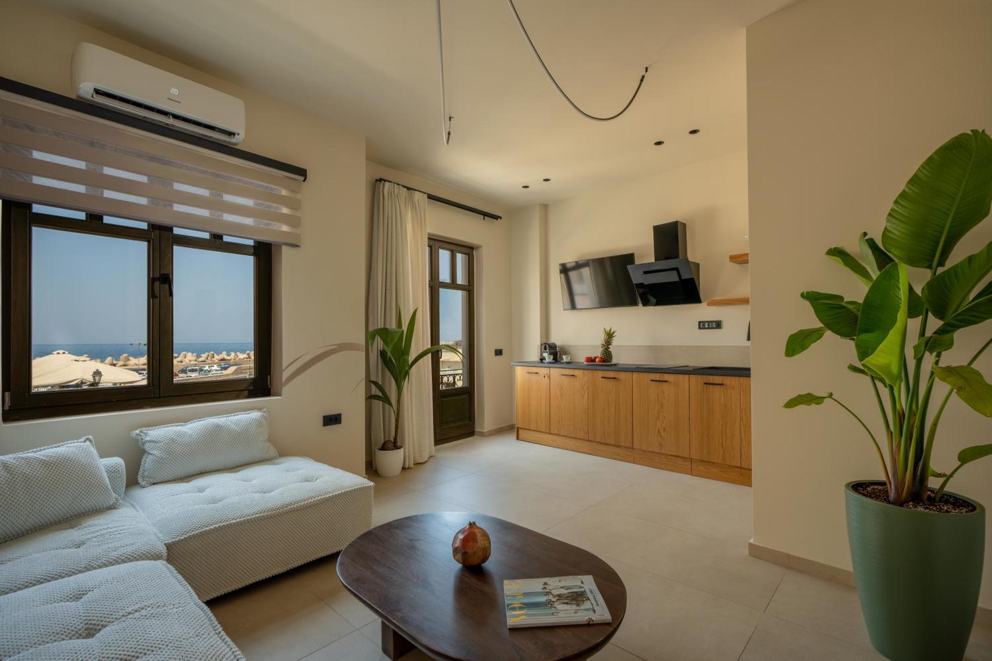Rettimo Suites, Experience Luxury In The Heart Of Rethymno Εξωτερικό φωτογραφία