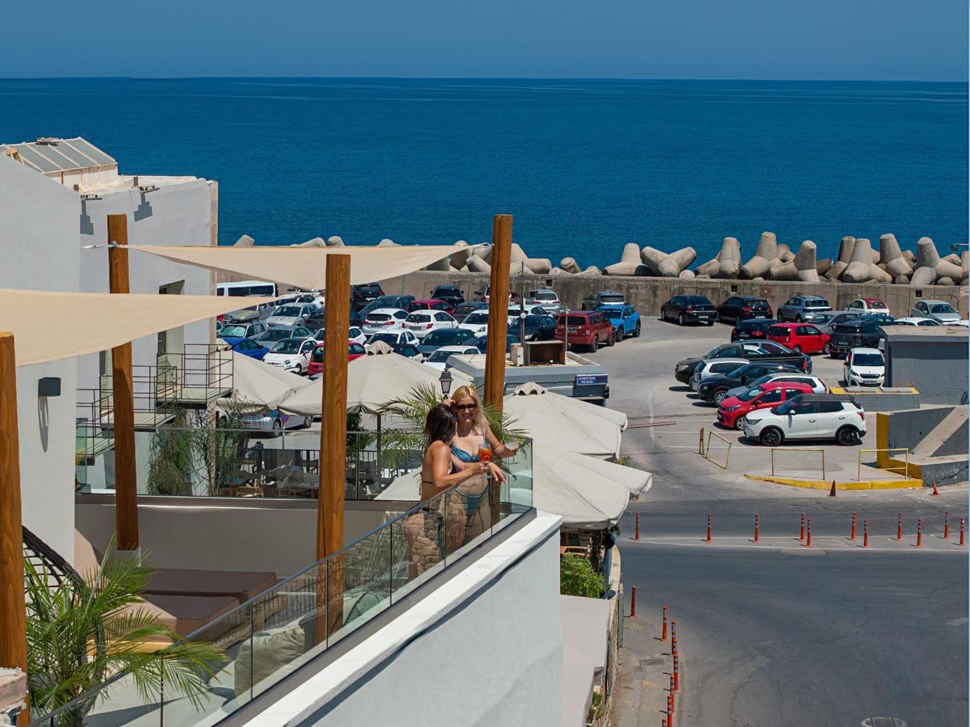Rettimo Suites, Experience Luxury In The Heart Of Rethymno Εξωτερικό φωτογραφία