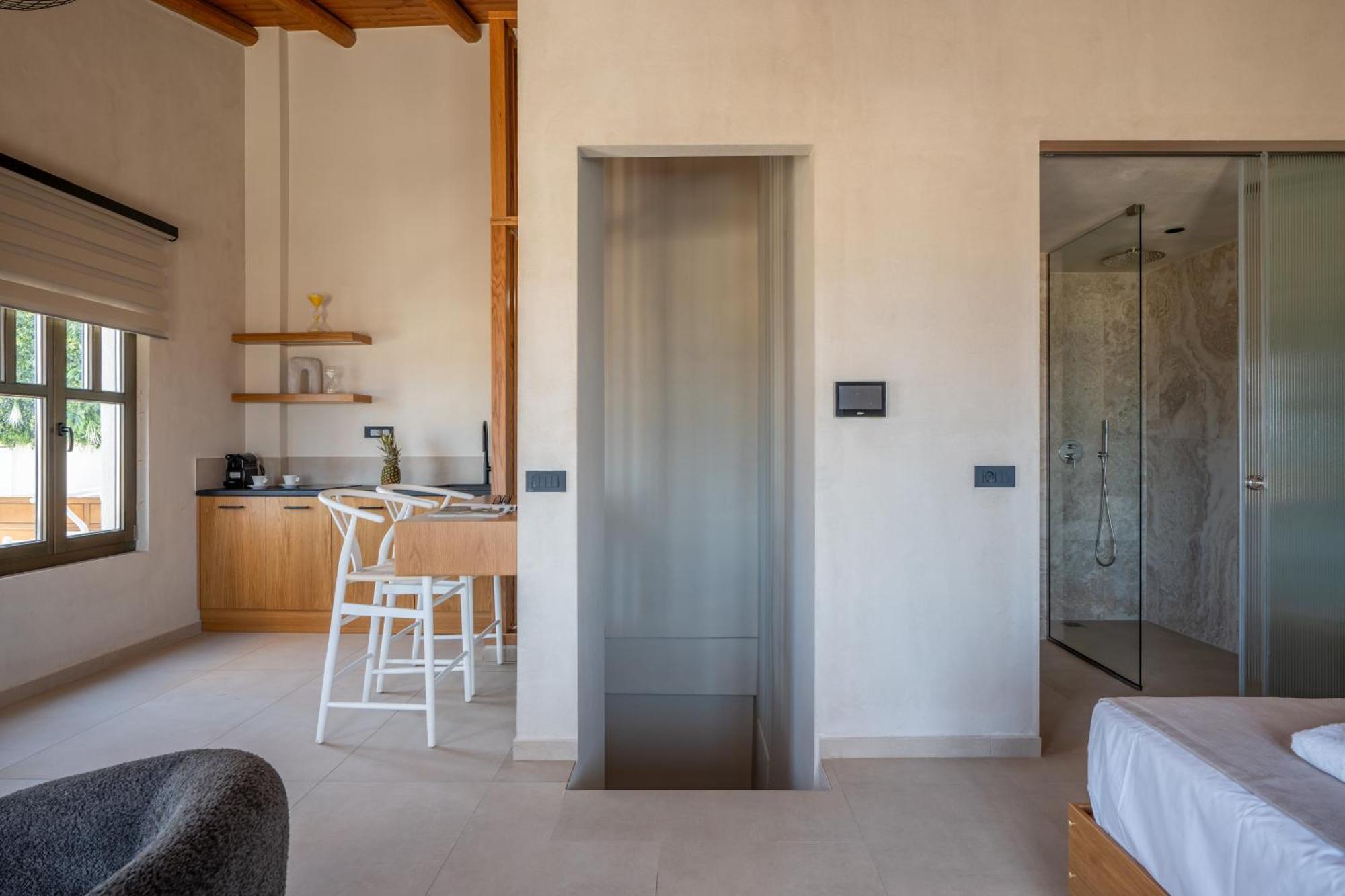 Rettimo Suites, Experience Luxury In The Heart Of Rethymno Εξωτερικό φωτογραφία