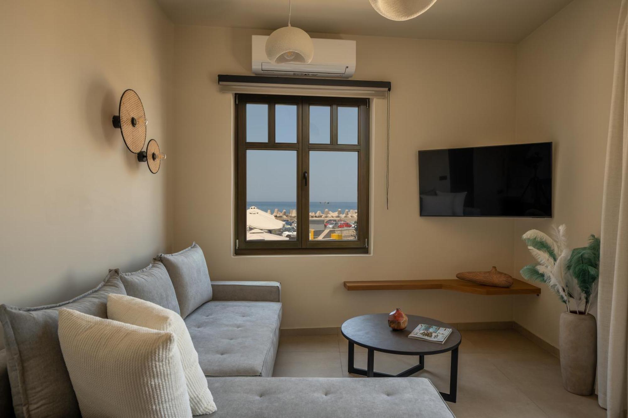 Rettimo Suites, Experience Luxury In The Heart Of Rethymno Εξωτερικό φωτογραφία