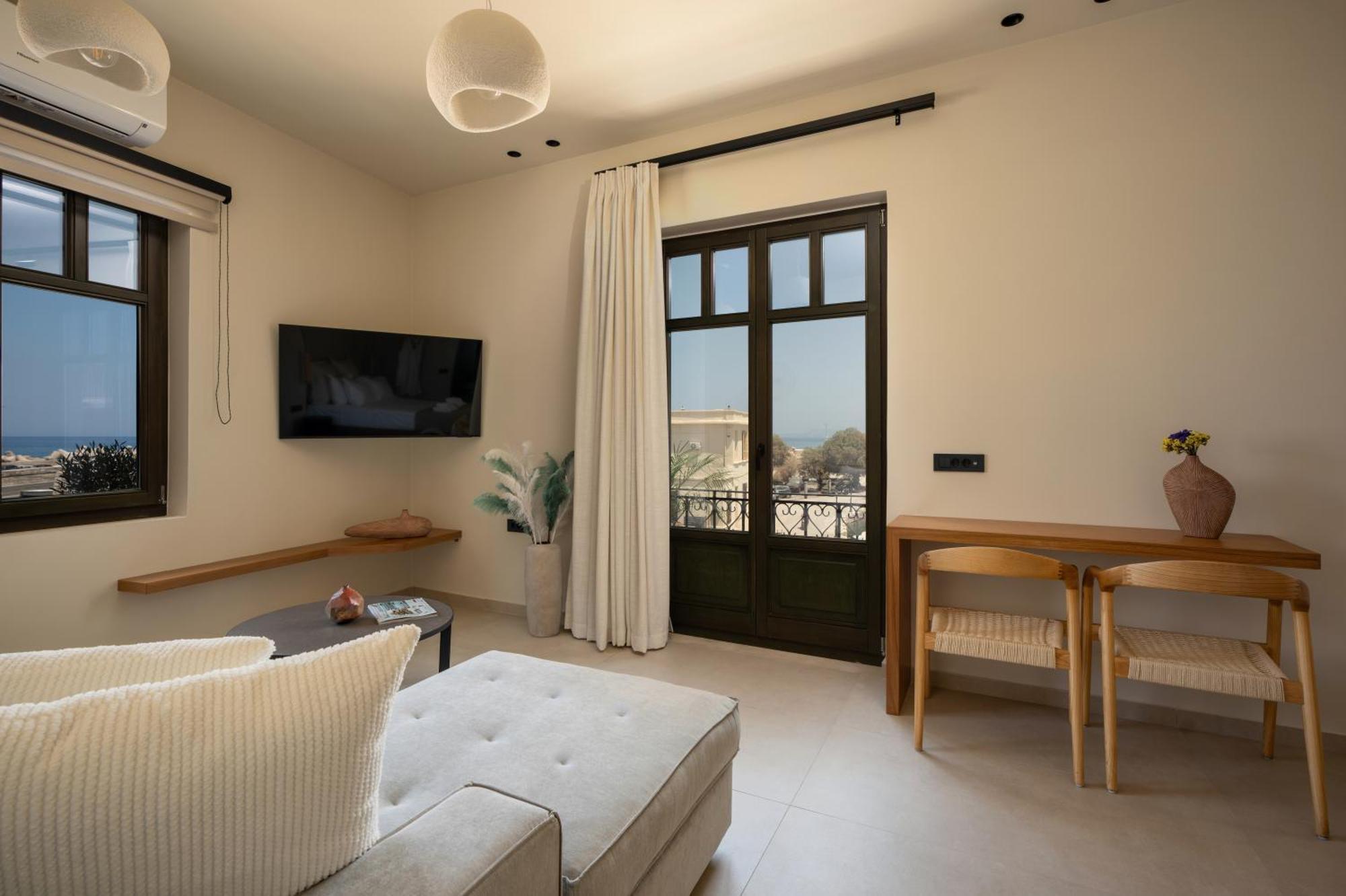 Rettimo Suites, Experience Luxury In The Heart Of Rethymno Εξωτερικό φωτογραφία